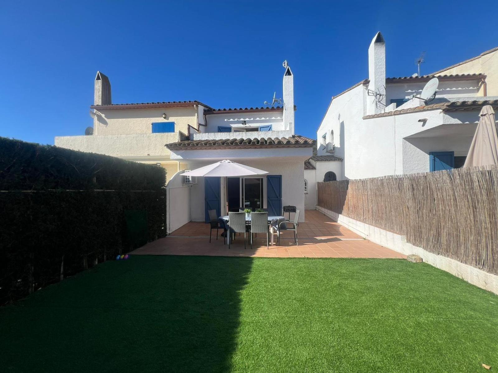 Breda 2B Villa L'Estartit Exterior photo